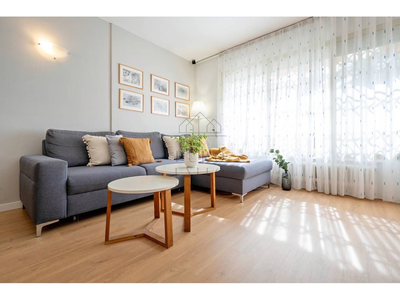 Sala d'estar de Pis en venda en Salou amb Aire condicionat, Calefacció i Parquet