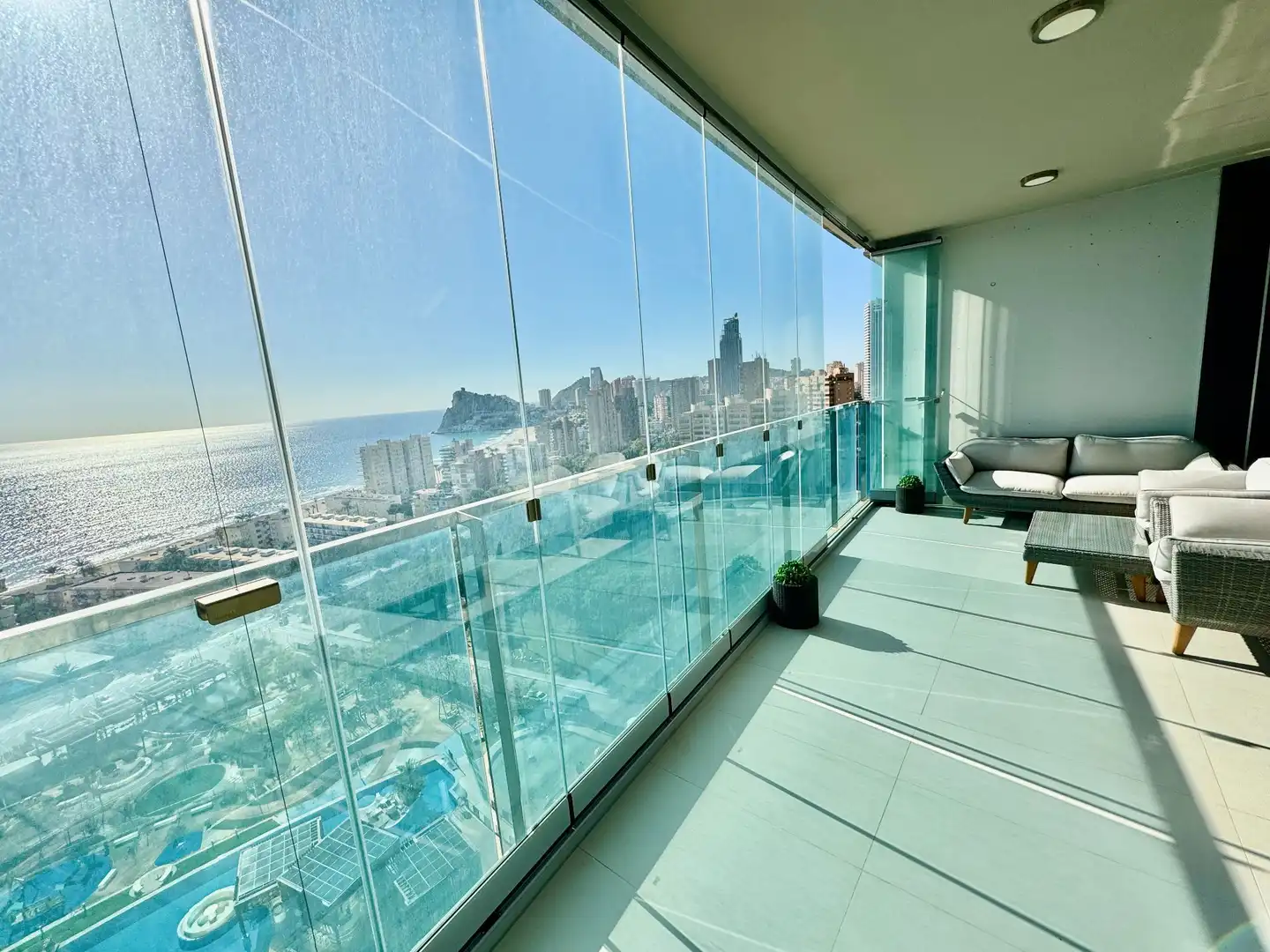 Apartamento con piscina en venta en Playa de Poniente, imagen 30