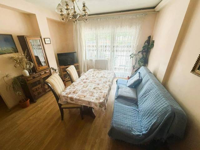 Piso en Venta en Opañel