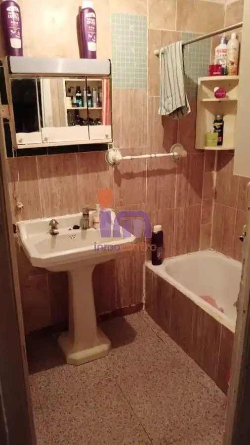 Bathroom of Houses for sale in Viso del Marqués