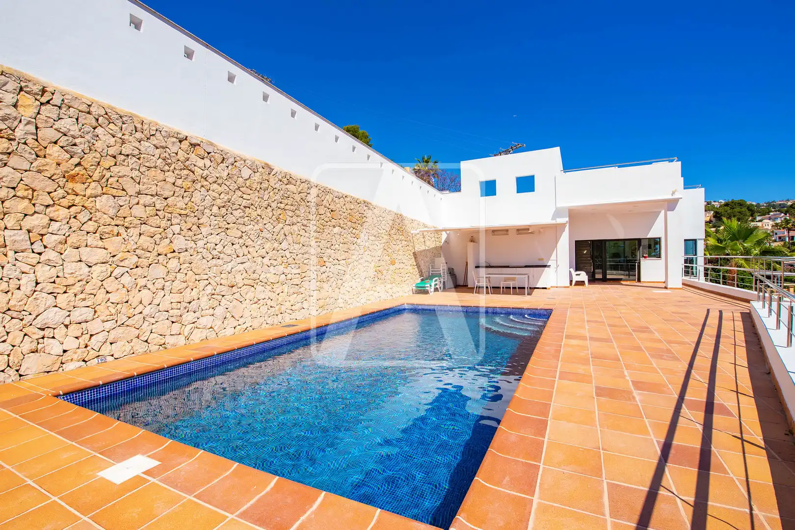Detached house with pool for sale in Cala Advocat - Baladrar