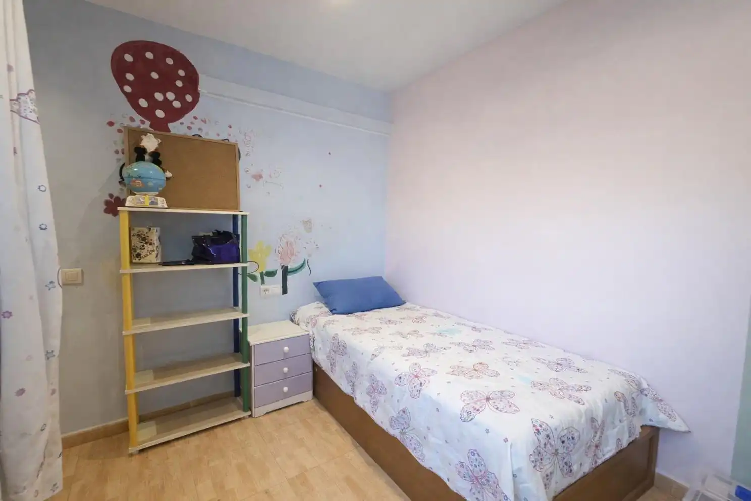 Habitación de Ático en venta en Plasencia con Aire acondicionado, Calefacción y Terraza
