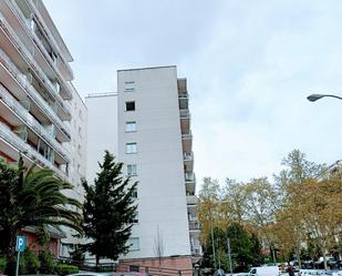 Vista exterior de Pis de lloguer en  Madrid Capital amb Forn