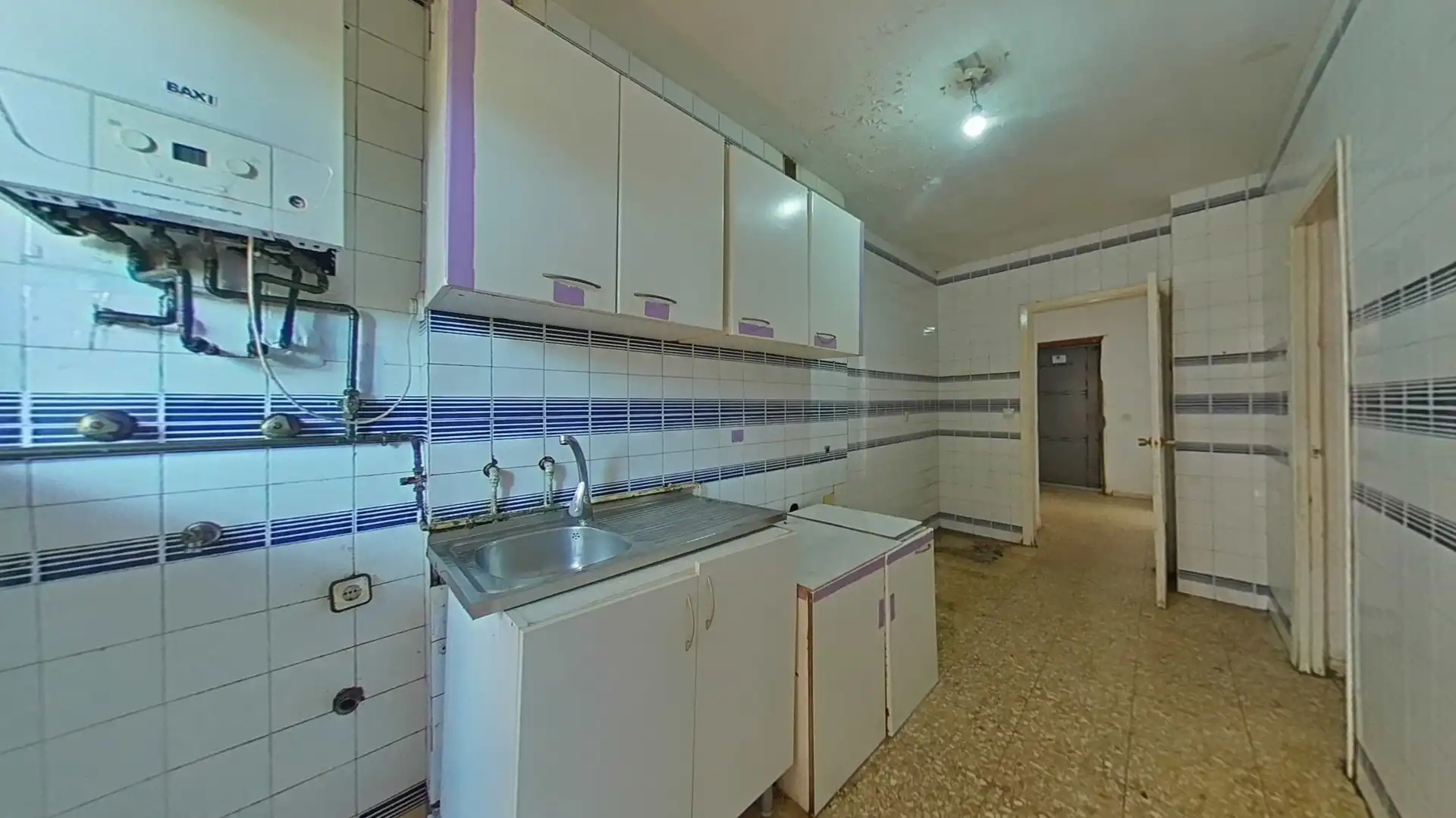 Cocina de Piso en venta en Madrid con Balcón