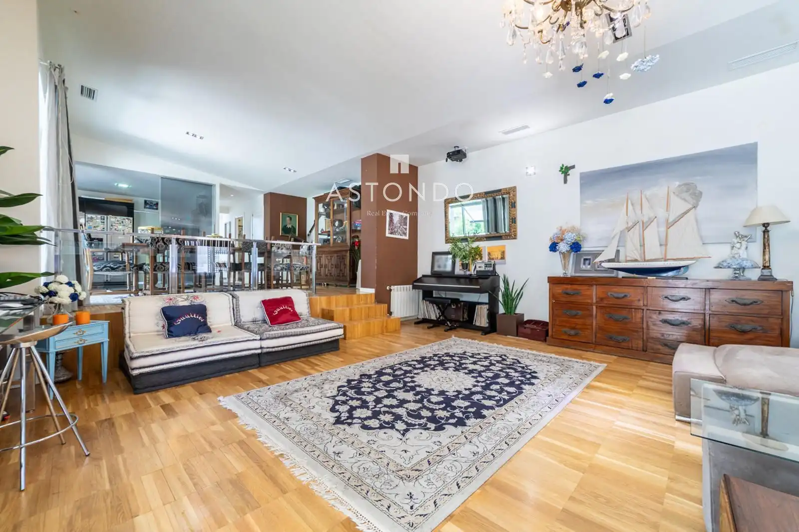 Sala d'estar de Casa o xalet en venda en Algete amb Aire condicionat, Calefacció i Terrassa