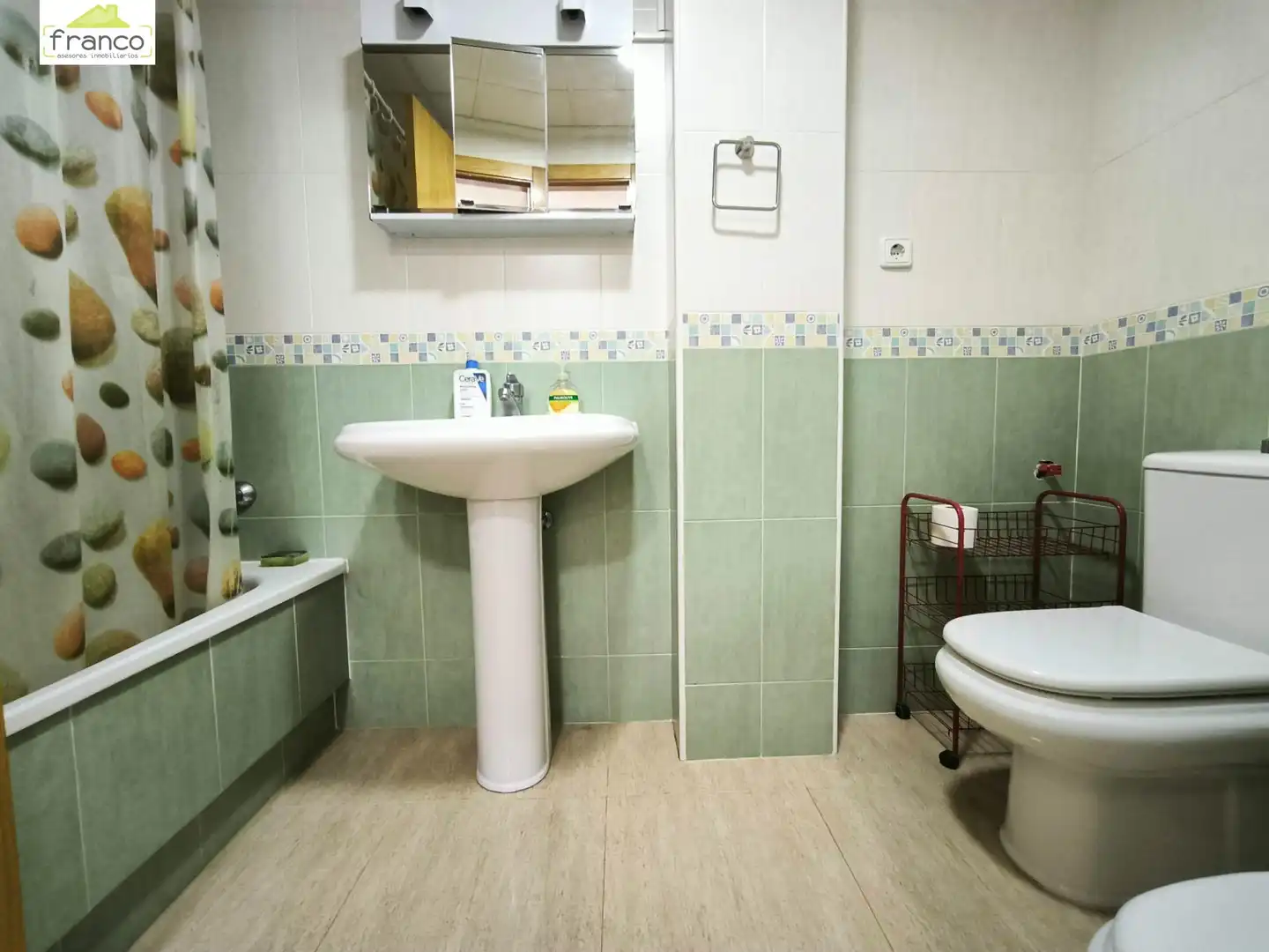 Bathroom of Flat for sale in Murcia  with Air Conditioner, Terrace and Furnished