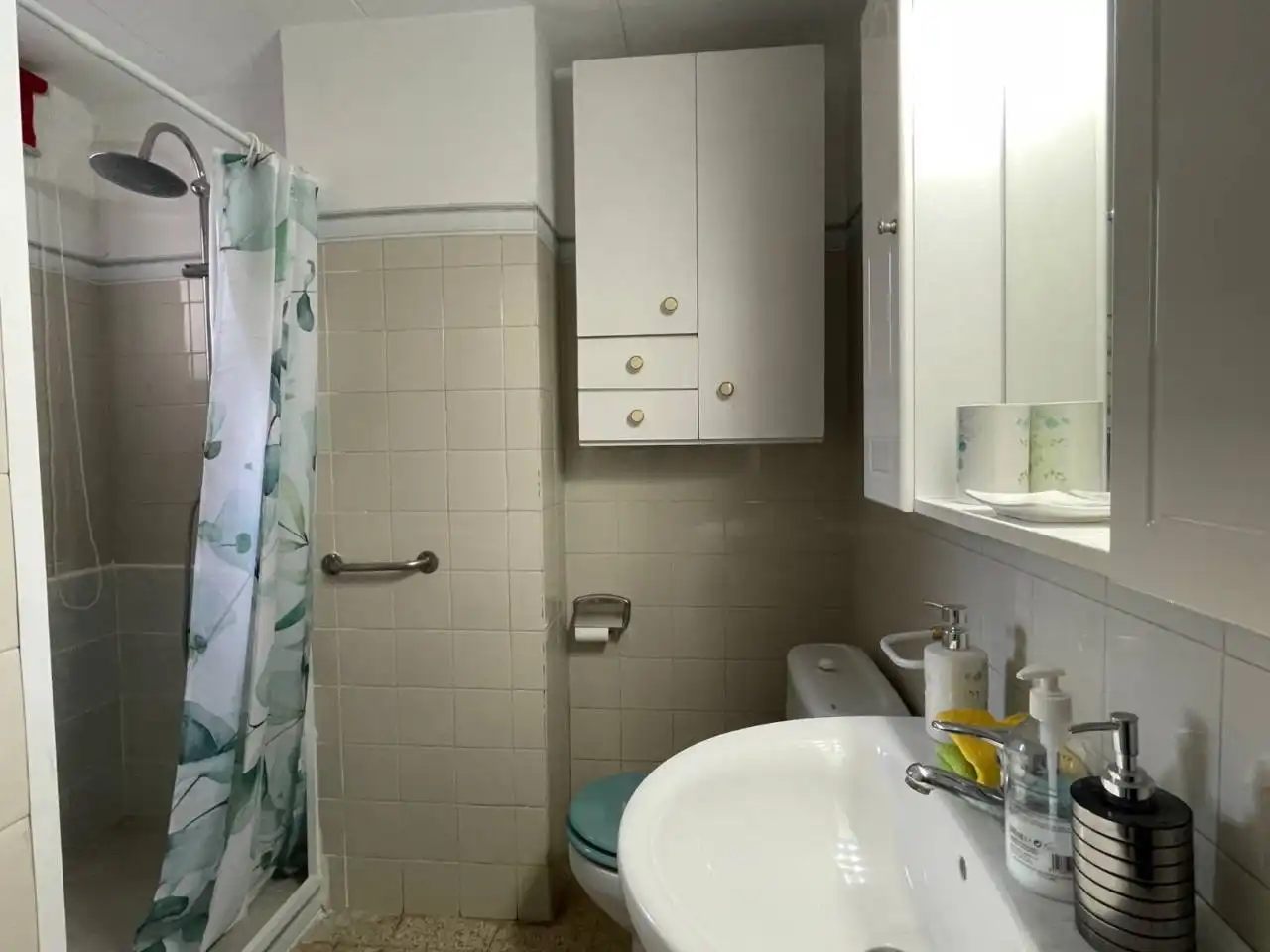 Bathroom of Flat for sale in Sant Joan Les Fonts  with Heating, Terrace and Storage room