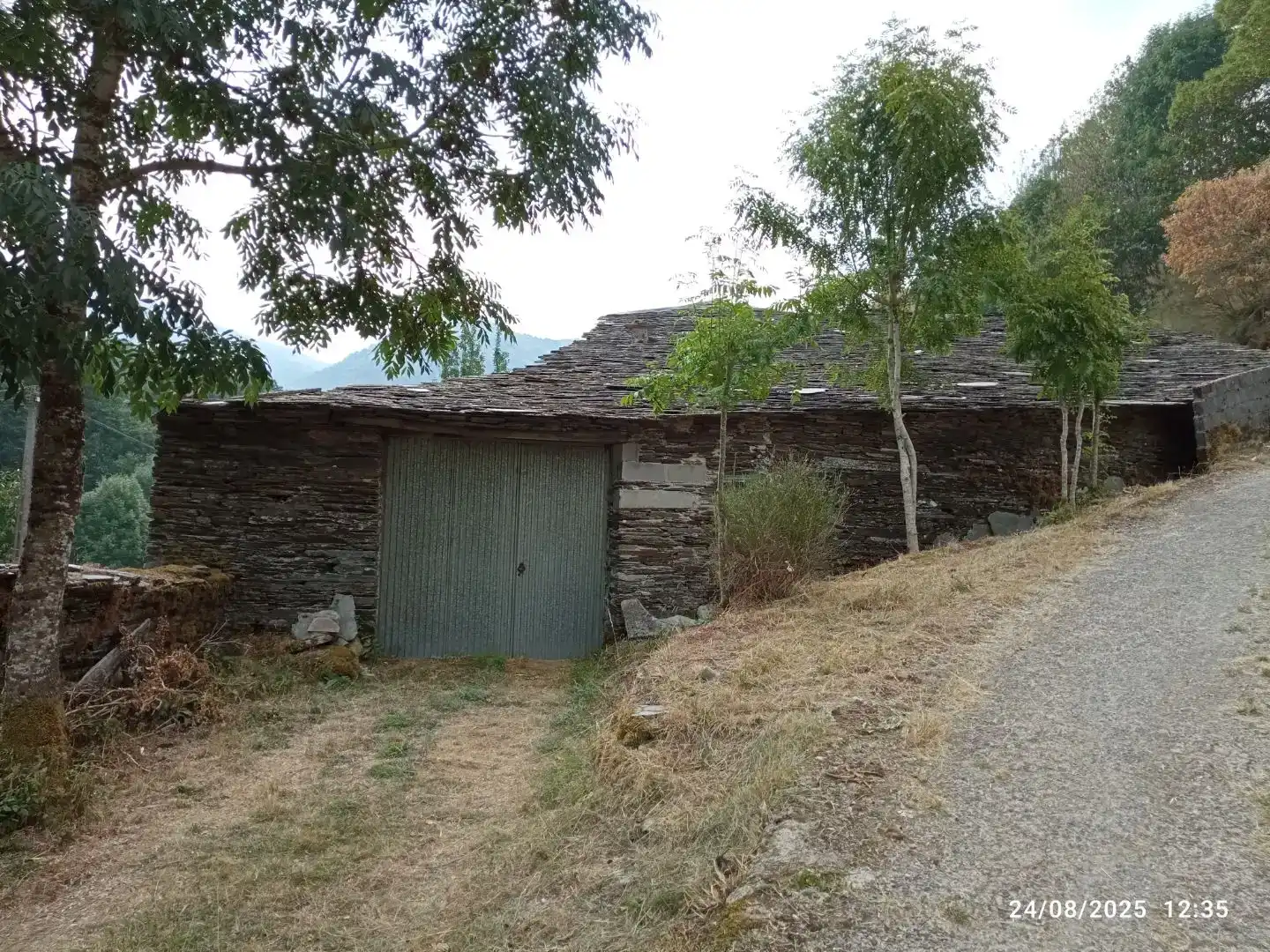 Vista exterior de Piso en venta en Folgoso do Courel con Trastero y Amueblado