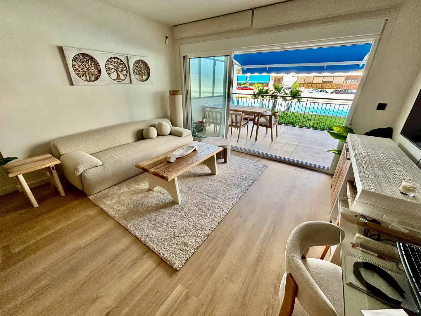 Sala d'estar de Pis en venda en Alicante / Alacant amb Aire condicionat, Terrassa i Moblat