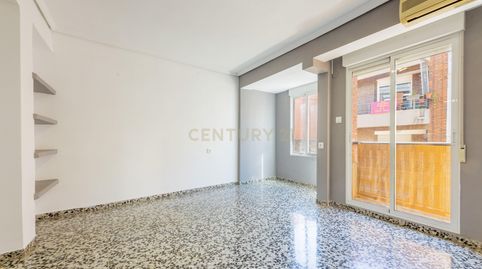 Foto 5 de Piso en venta en Carrer del Pare Mendez, Torrent, Spain, Parc Central, Torrent