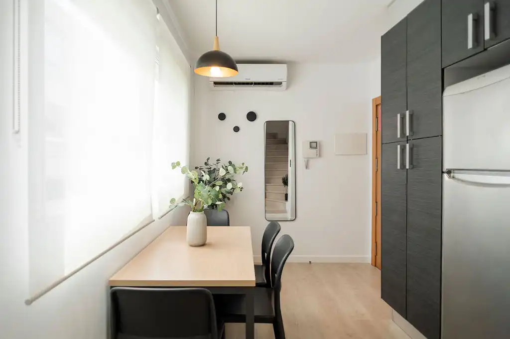 Esszimmer von Maisonette zur Miete in Valencia mit Klimaanlage, Heizung und Terrasse