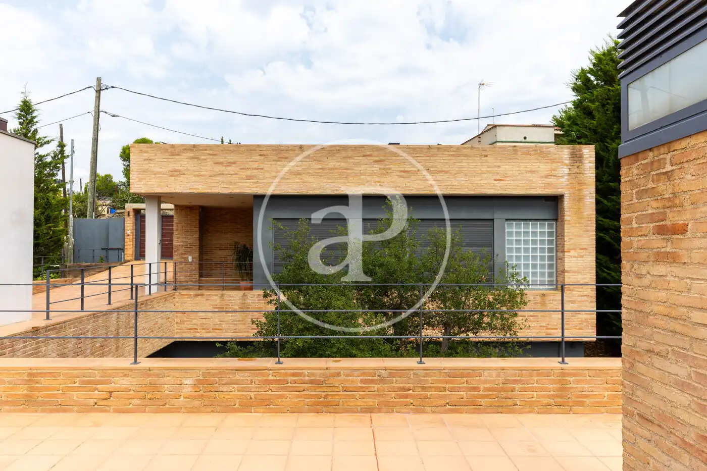 Exterior view of Houses for sale in Sant Cugat del Vallès  with Air Conditioner, Heating and Private garden
