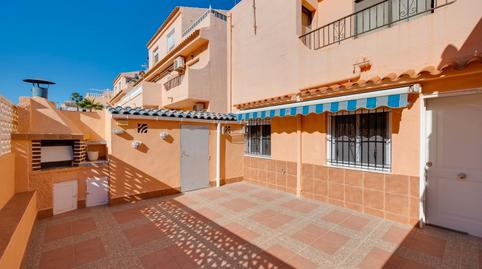 Foto 3 de Casa adosada en venda a Calle Doctor Alexander Fleming, 49, Zona los Frutales, Torrevieja