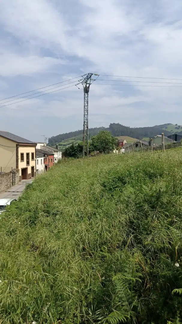 Terreno residencial en venta en Calle Sur 33A