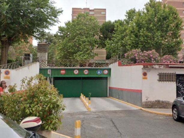 Parking of Garage for rent in Coslada