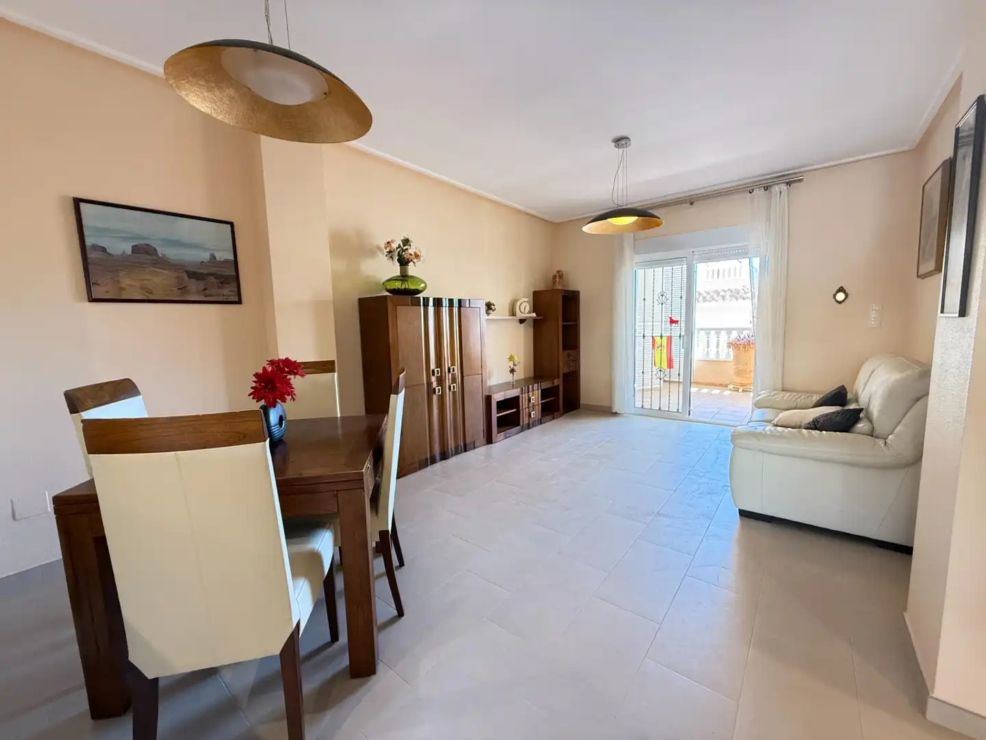 Sala d'estar de Apartament en venda en Orihuela amb Terrassa, Moblat i Balcó