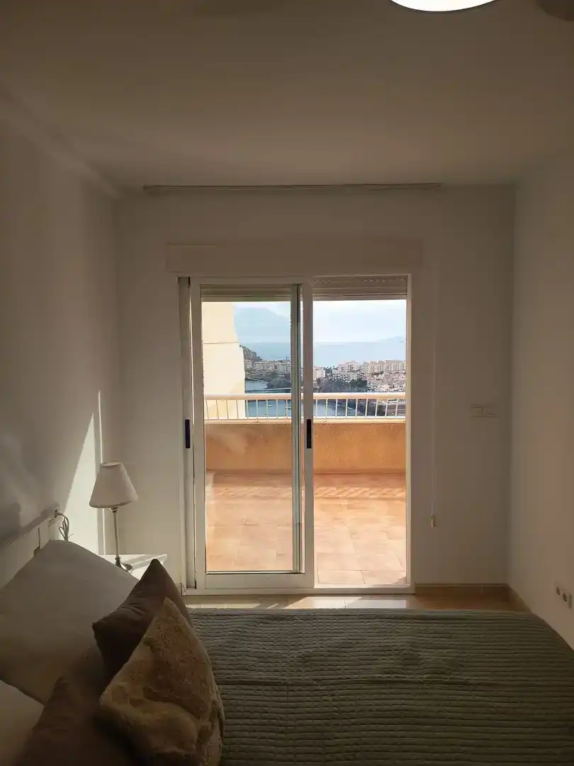 Terrassa de Apartament de lloguer en Águilas amb Aire condicionat, Moblat i Balcó