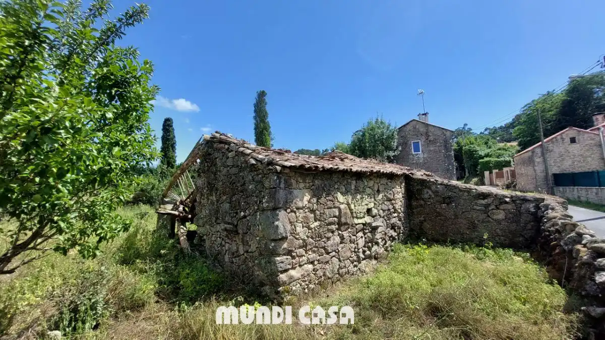 Houses for sale in Boiro