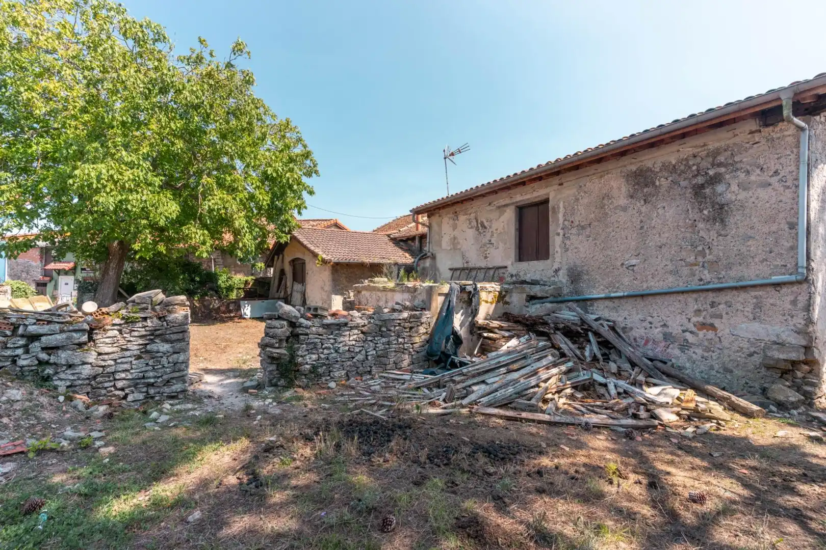 Casa o chalet en venta en Sariego con Calefacción, Terraza y Amueblado