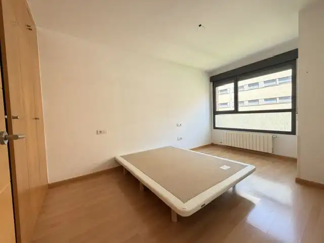 Habitación de Piso de alquiler en Badajoz con Aire acondicionado, Calefacción y Terraza