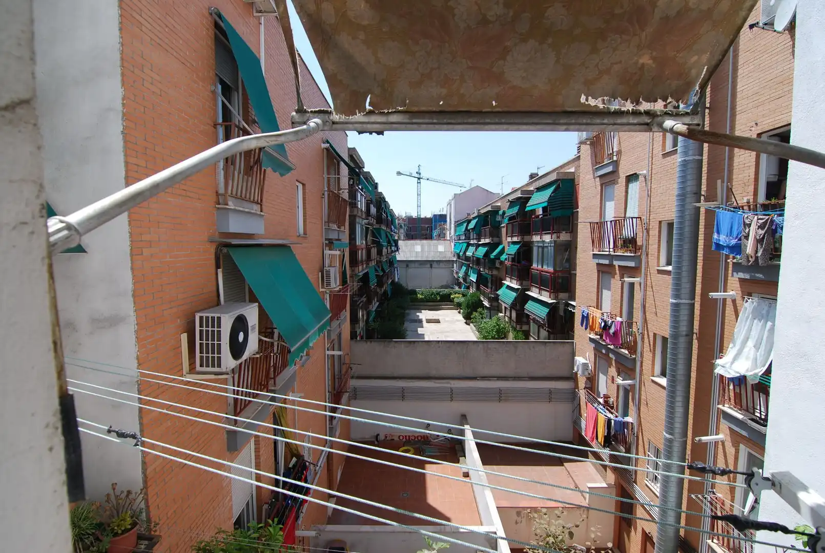 Vista exterior de Piso en venta en Puente de Vallecas