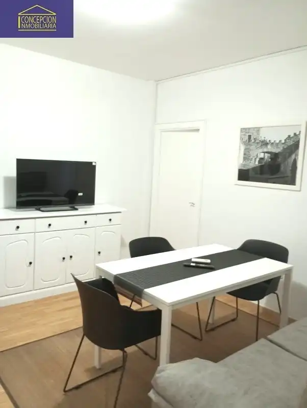 Comedor de Piso de alquiler en Córdoba con Aire acondicionado, Calefacción y Amueblado