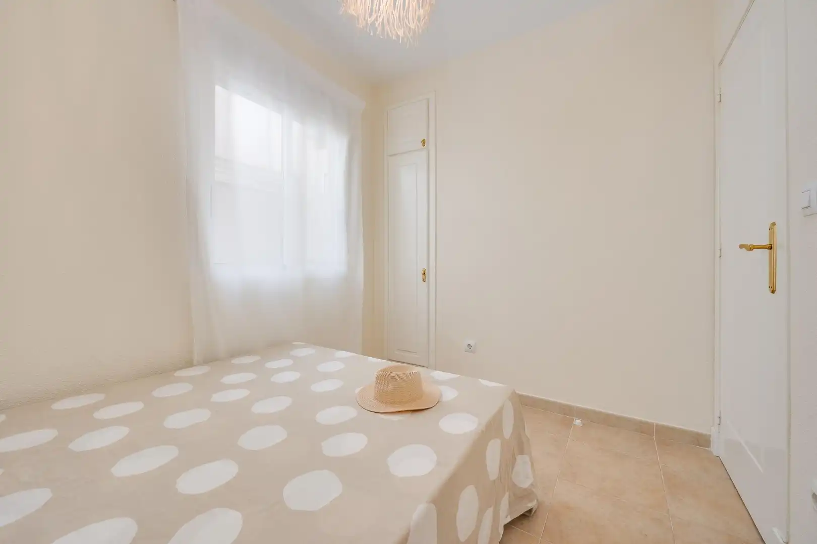 Habitación de Casa o chalet en venta en Torrevieja con Jardín privado, Terraza y Piscina comunitaria