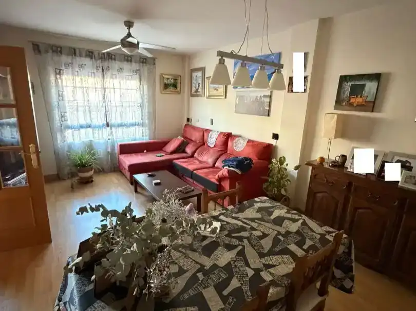 Sala d'estar de Pis en venda en Casco Urbano