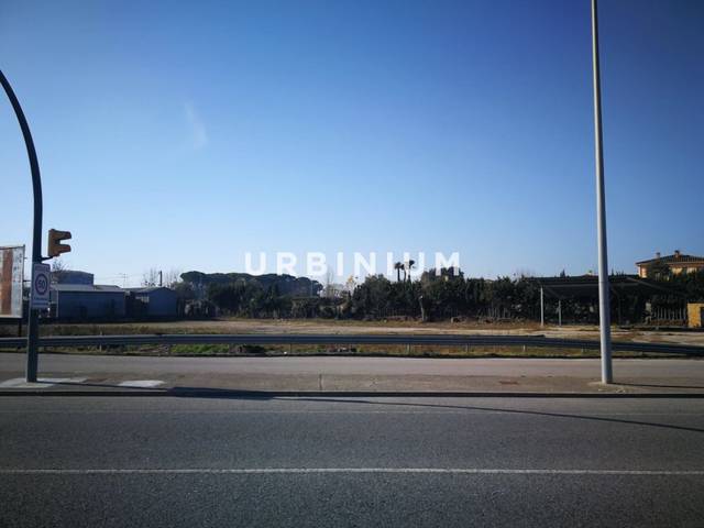 Terreno residencial en Alquiler en Fornells de la Selva