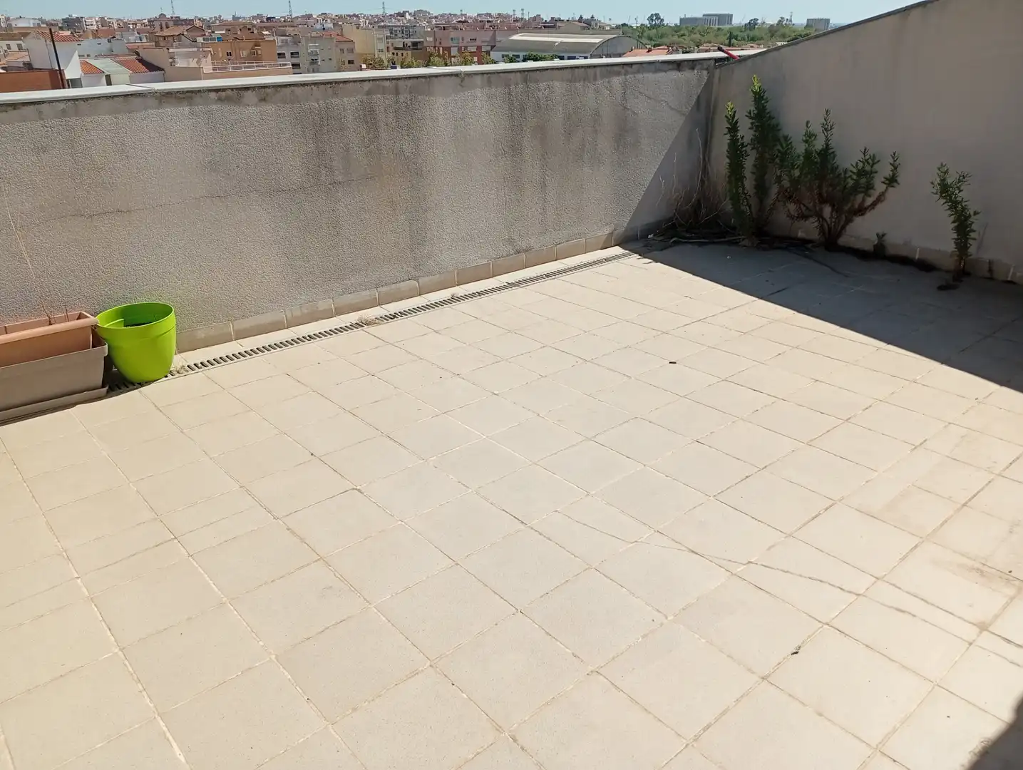 Flat with terrace for sale in Carrer Marina, imagen 5
