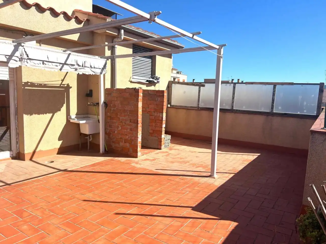 Terrassa de Pis en venda en Salt amb Calefacció, Terrassa i Traster