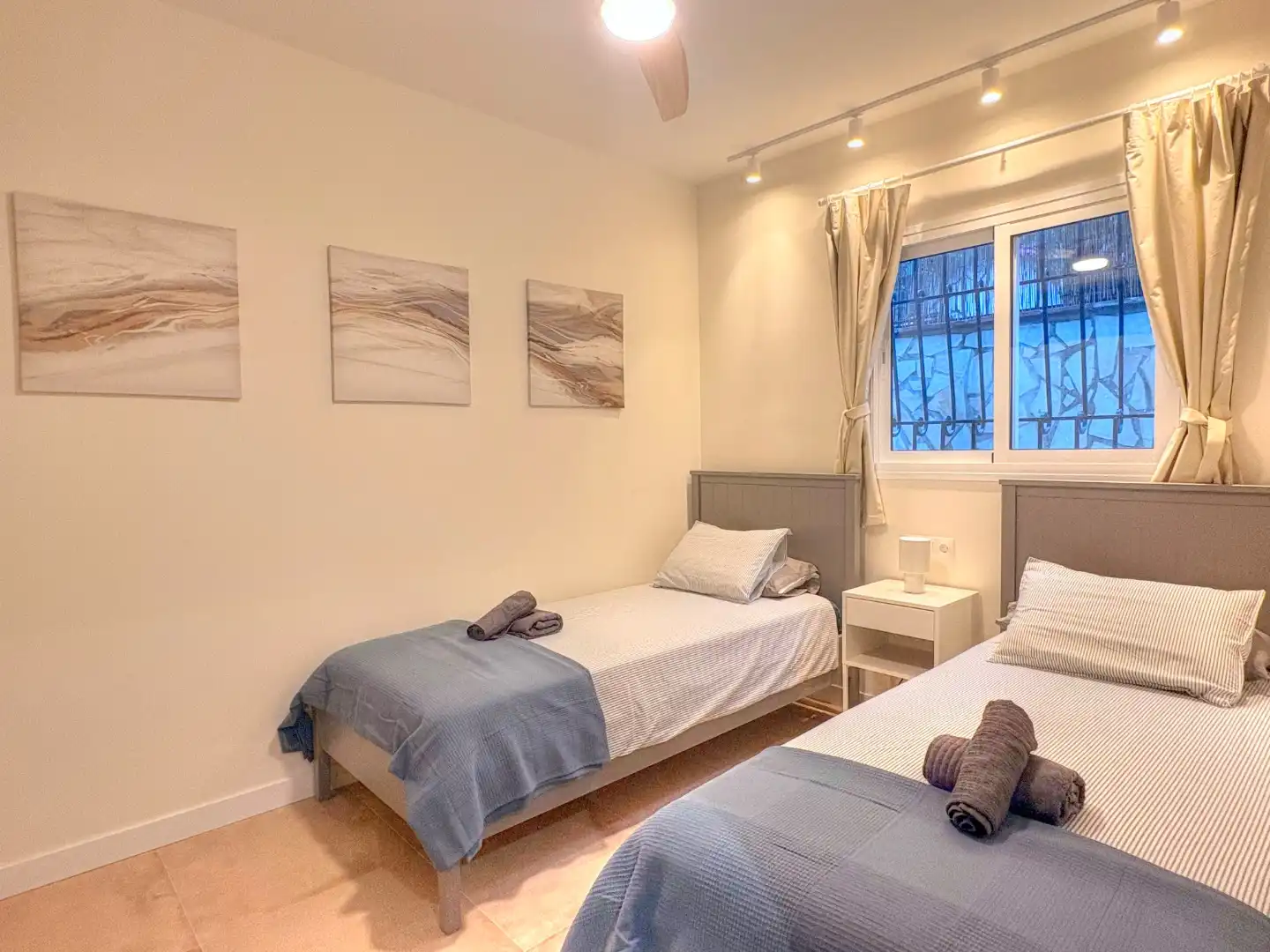Houses for rent in Vélez-Málaga, Málaga