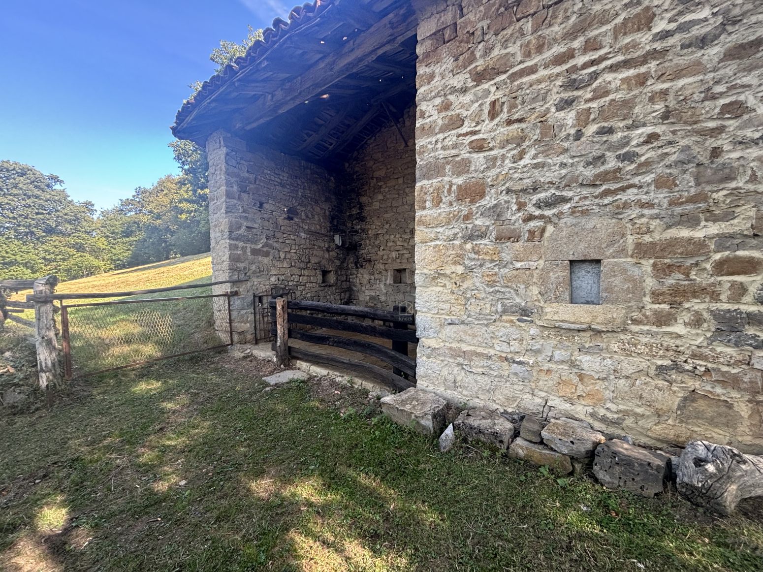 Vista exterior de Residencial en venta en Caso