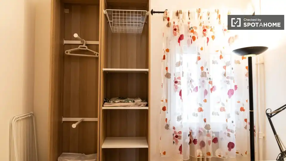 Room in Comillas