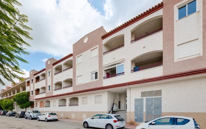 Vista exterior de Apartament en venda en San Fulgencio amb Aire condicionat, Terrassa i Piscina