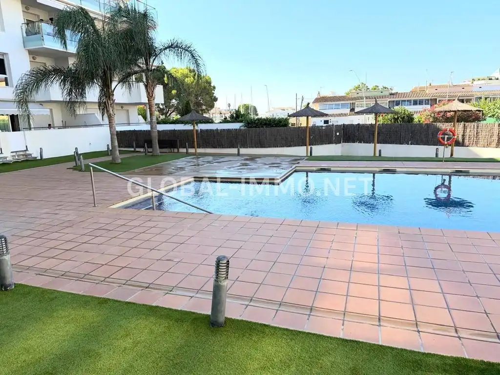 Mini appartamento con piscina in vendita a Avinguda del Nord, imagen 6