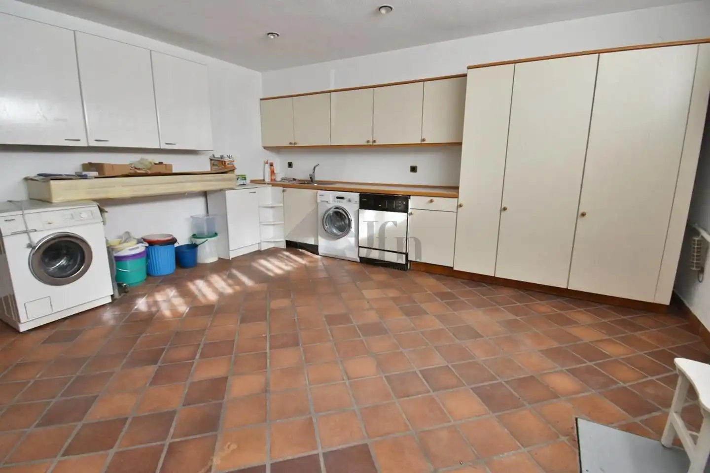 Cuina de Casa o xalet en venda en Íscar amb Calefacció, Parquet i Piscina