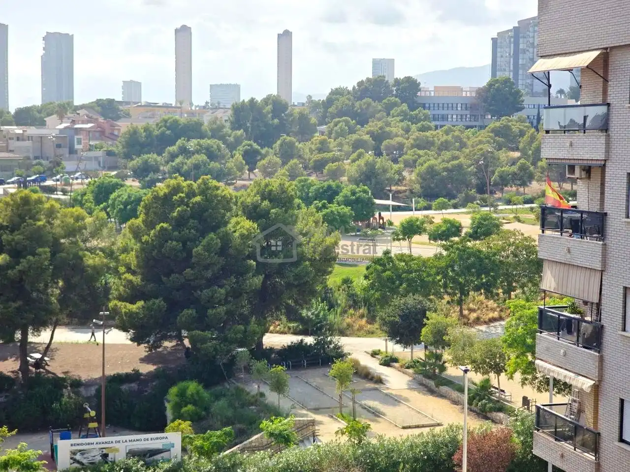 Flat for sale in Benidorm  with Air Conditioner, Terrace and Furnished