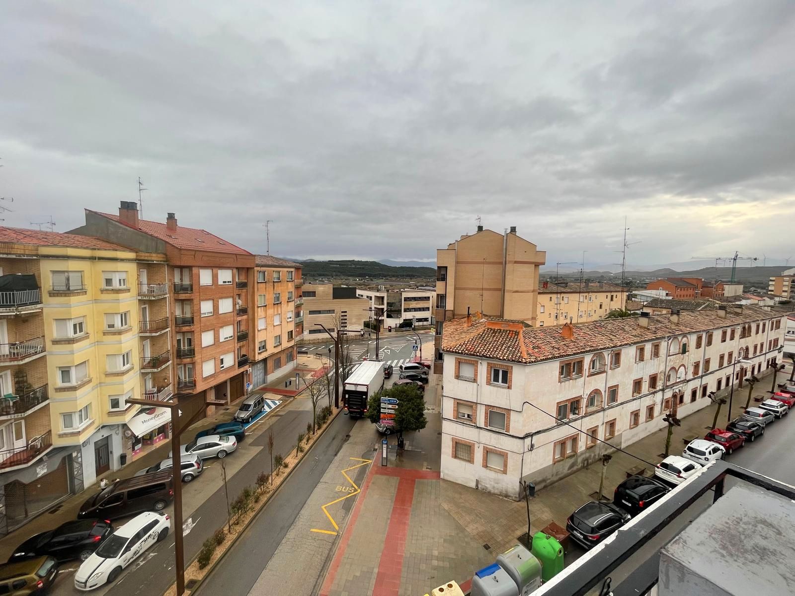 Außenansicht von Wohnung zum Verkauf in Calahorra mit Klimaanlage, Möbliert und Ofen