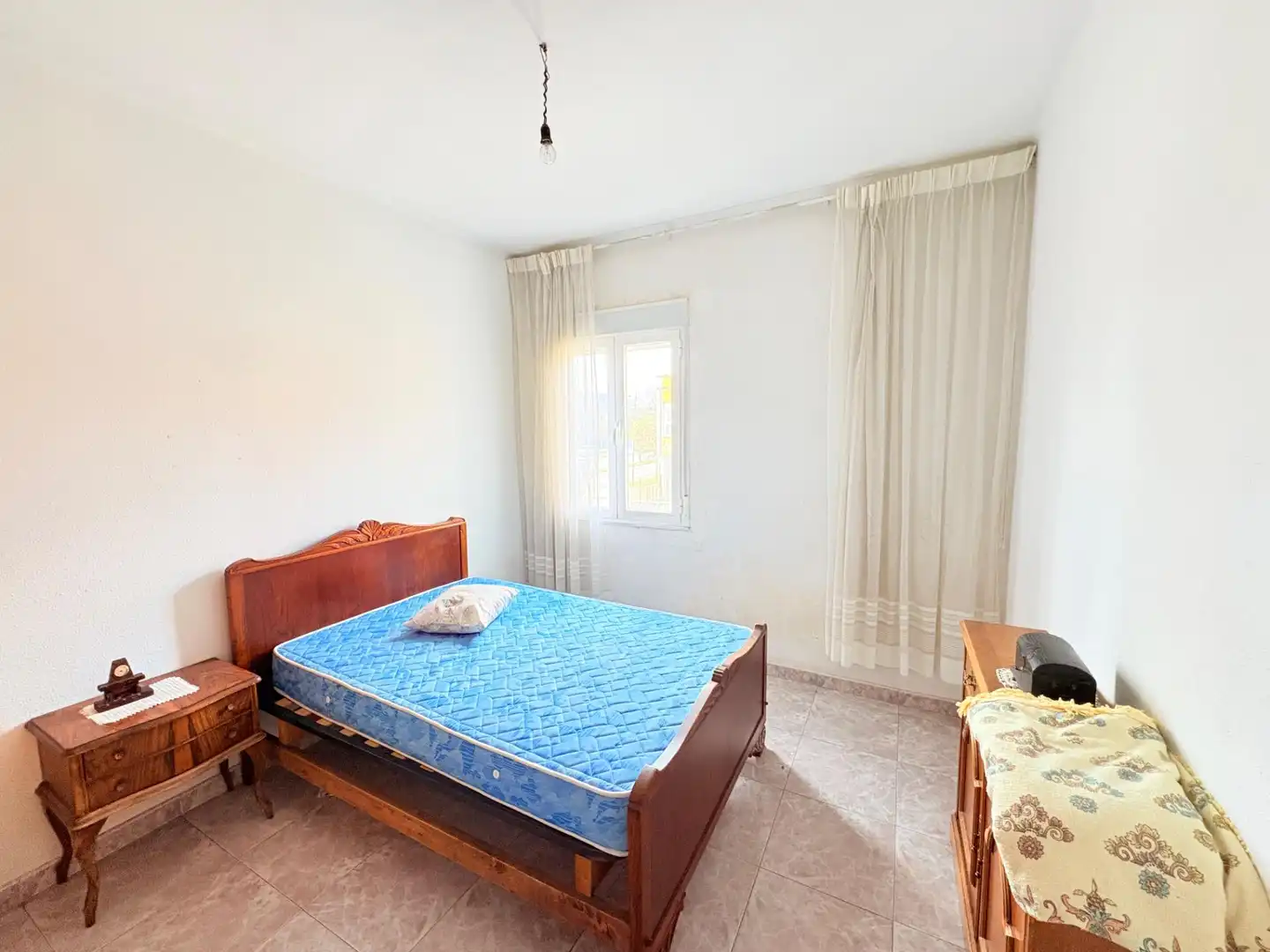 Habitación de Edificio en venta en Ponferrada