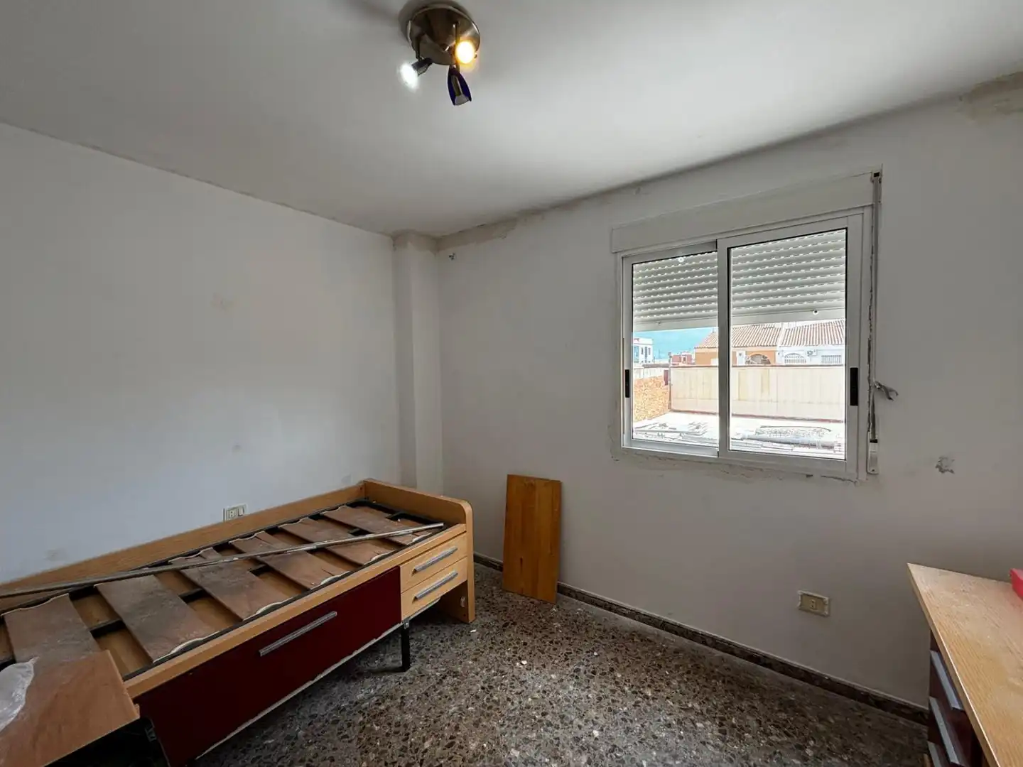 Bedroom of Flat for sale in Chilches / Xilxes  with Terrace and Balcony
