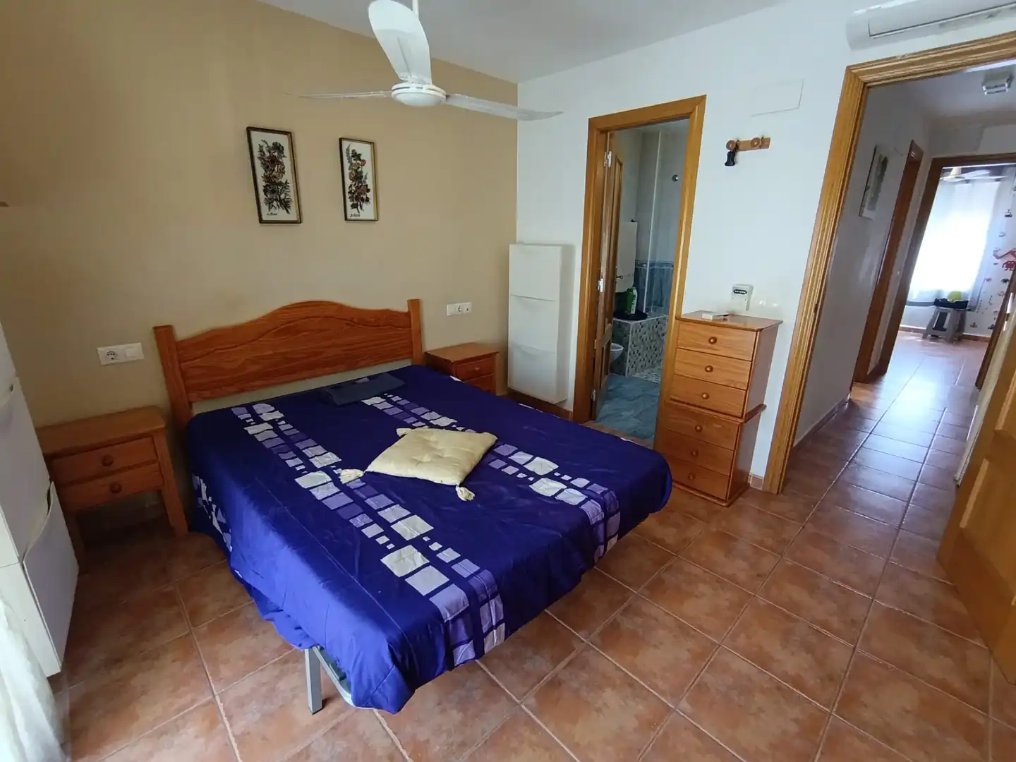 Dormitori de Casa adosada en venda en Almazora / Almassora amb Aire condicionat, Calefacció i Jardí privat