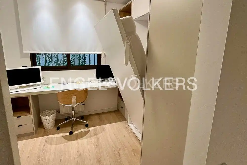 Habitación de Piso en venta en Valencia con Aire acondicionado, Calefacción y Amueblado