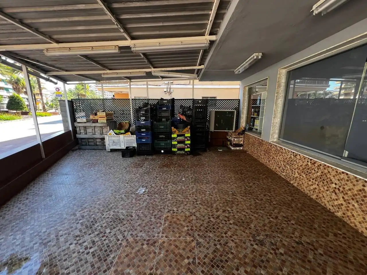 Local en venda en Tavernes de la Valldigna