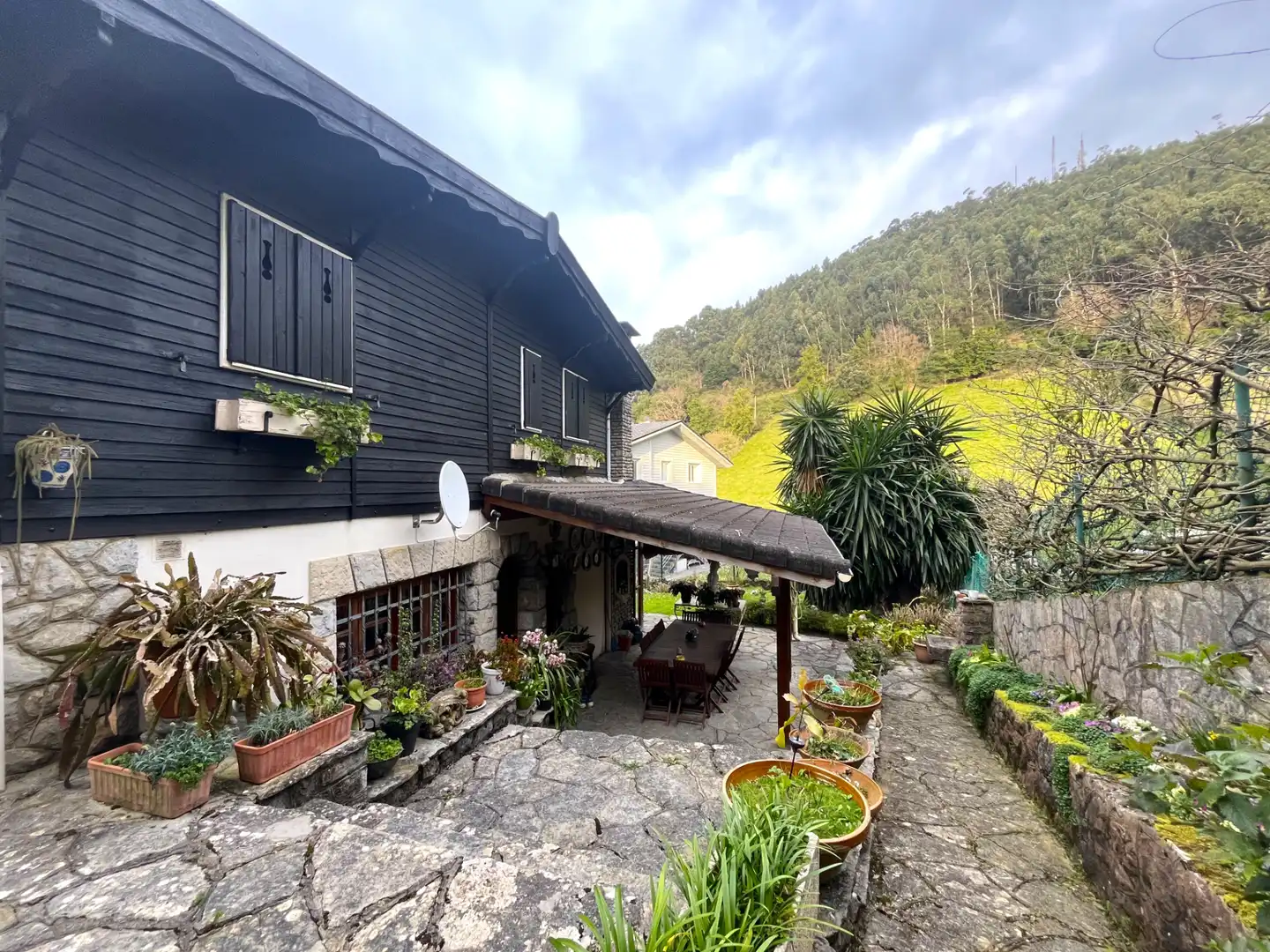 Terrassa de Casa o xalet en venda en Castro-Urdiales amb Calefacció, Jardí privat i Terrassa
