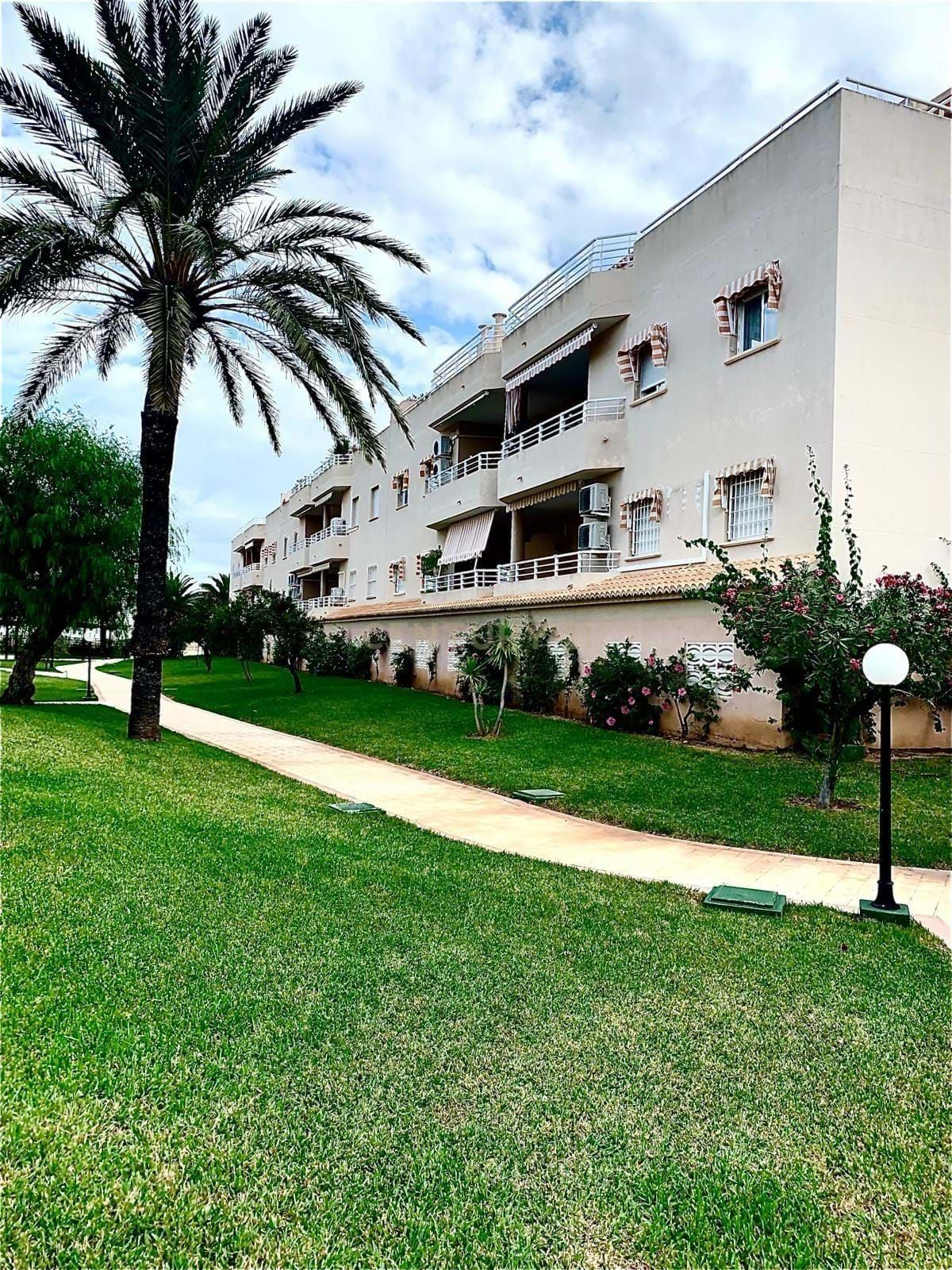 Exterior view of Flat to rent in Dénia
