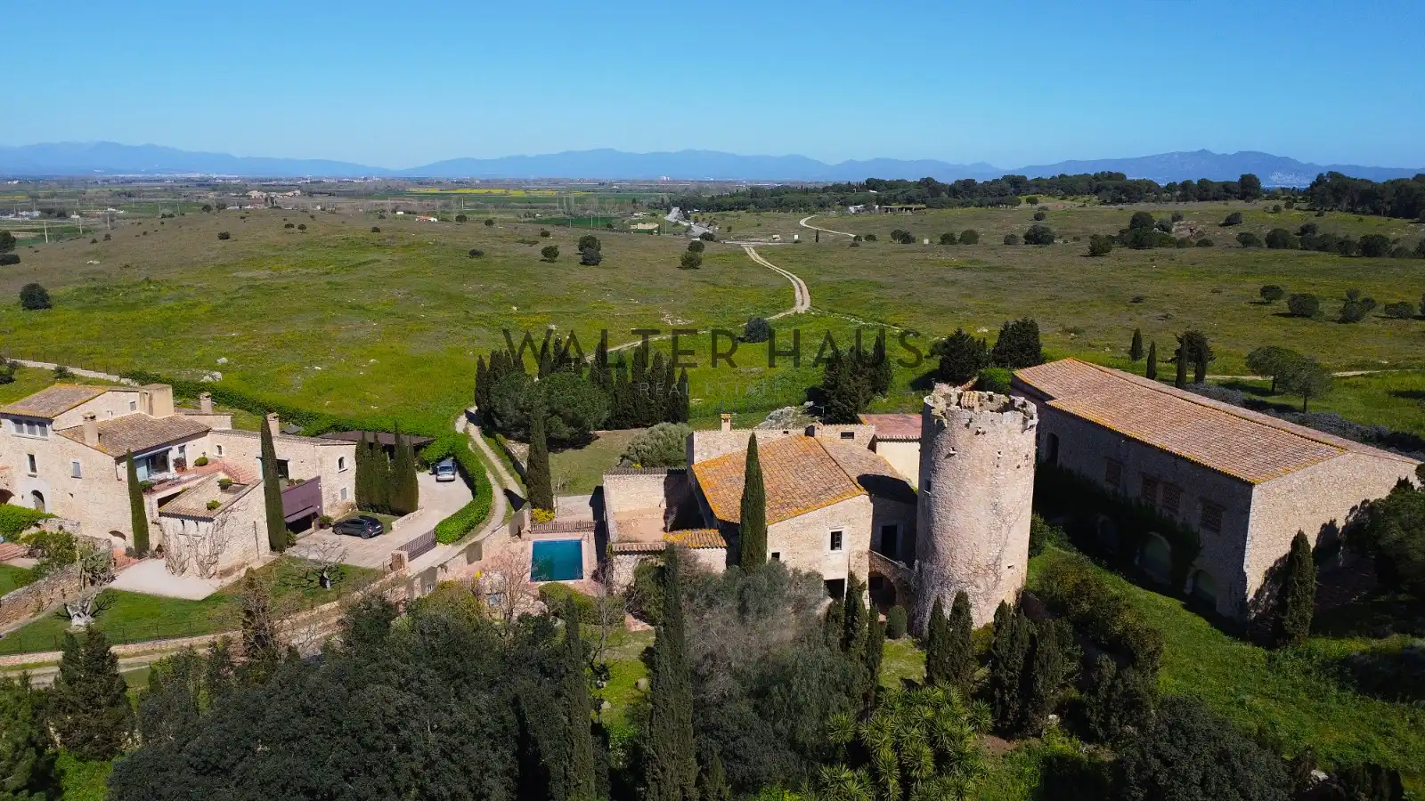 Exterior view of Country homes for sale in L'Escala  with Heating, Private garden and Terrace
