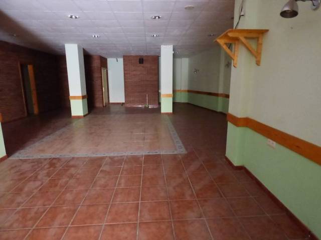Local comercial en Alquiler en Vilanova del Camí
