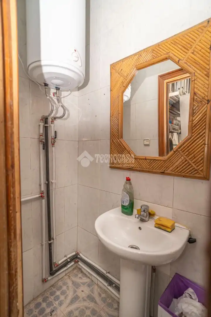 Bathroom of Residential for sale in Linares
