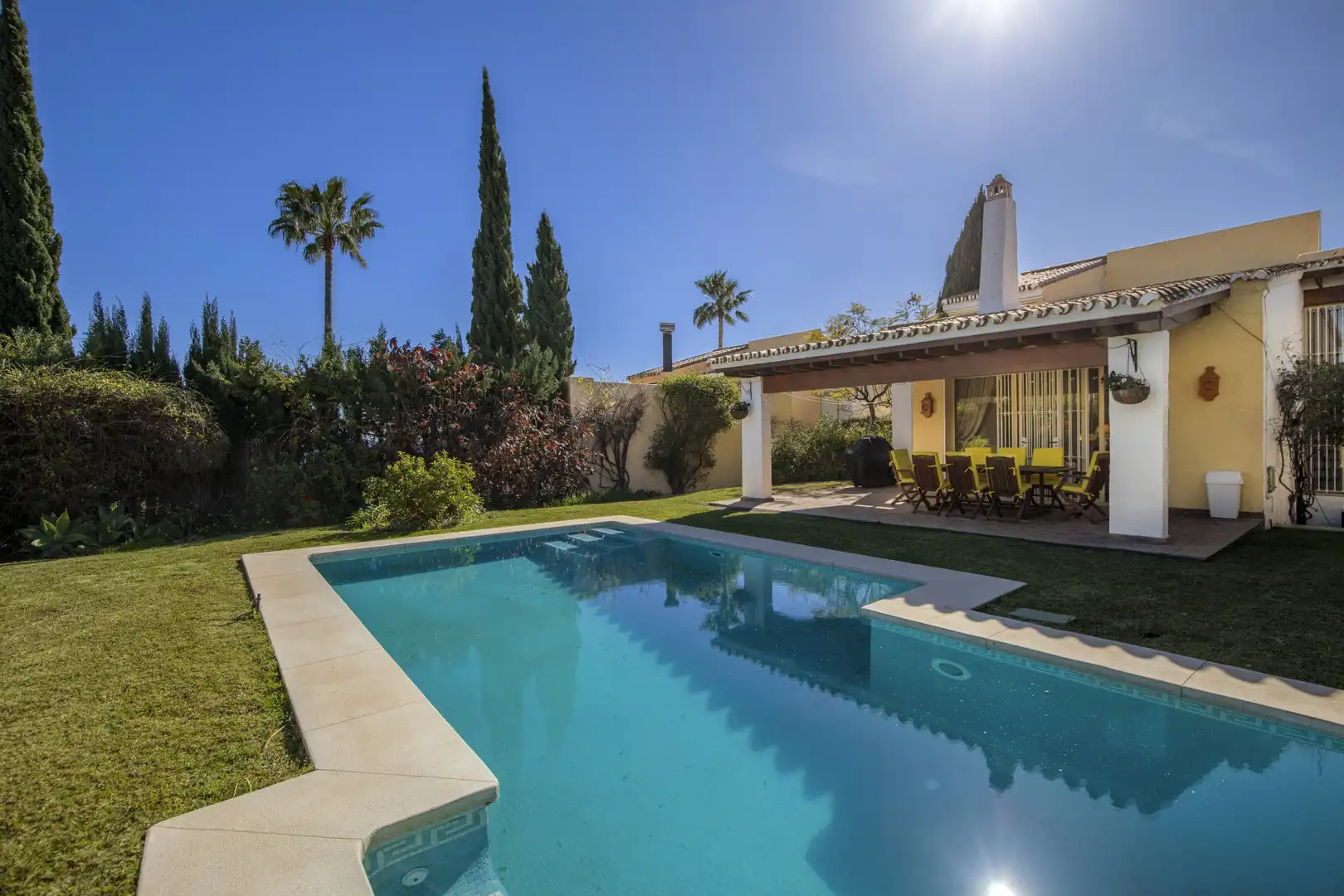 Garden of Houses for sale in Benahavís  with Air Conditioner, Heating and Private garden